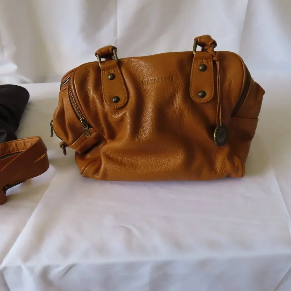 Wanderers Bordeaux Handbag - Picture 11 of 13